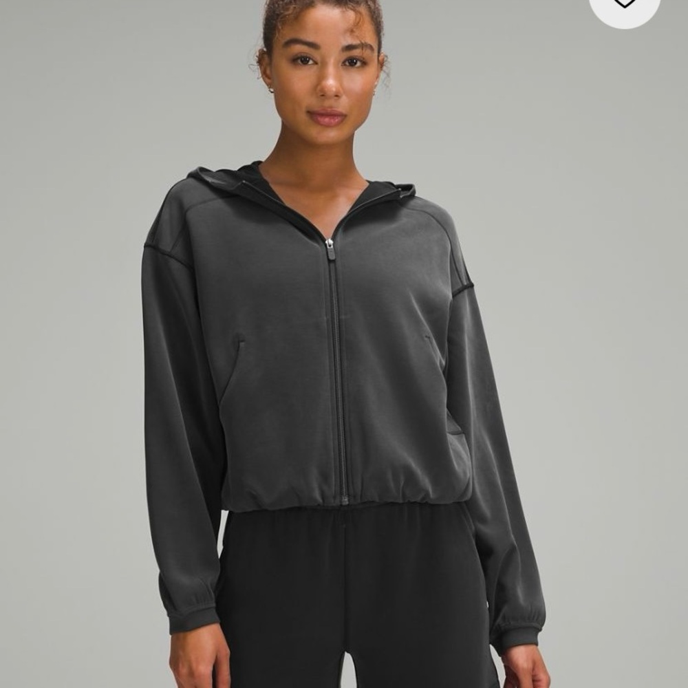 Lululemon Softstreme Full Zip Hoodie. Size 4